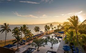 Hilton Fiji Beach Resort And Spa